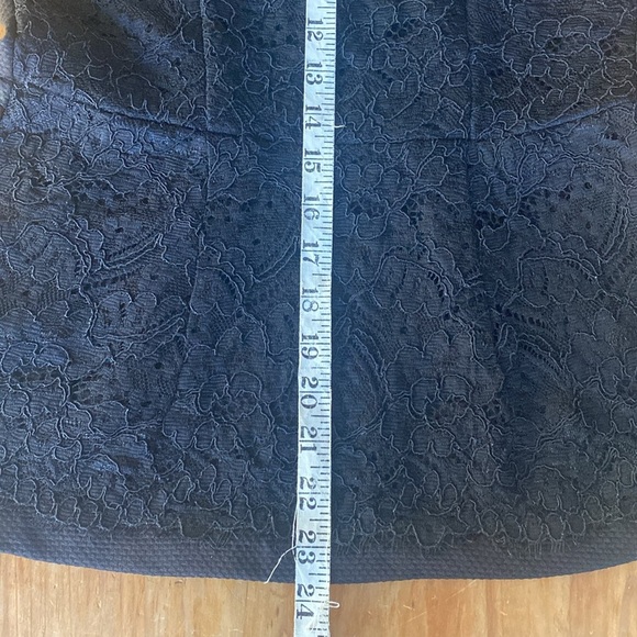 H&M Lace Peplum Top - Picture 10 of 10